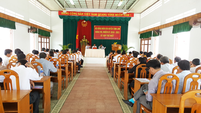 Huyện Tánh Linh tổ chức thành công kỳ họp lần thứ nhất